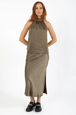 Load image into Gallery viewer, Coster Copenhagen - Heart Styler Mid Length Skirt - Army
