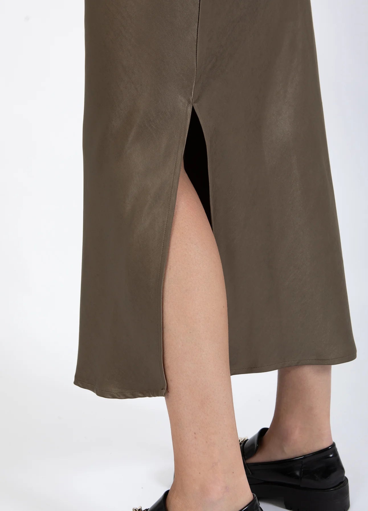 Coster Copenhagen - Heart Styler Mid Length Skirt - Army