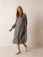 Load image into Gallery viewer, Indi And Cold - Lichen Shirt Dress - Vanilla
