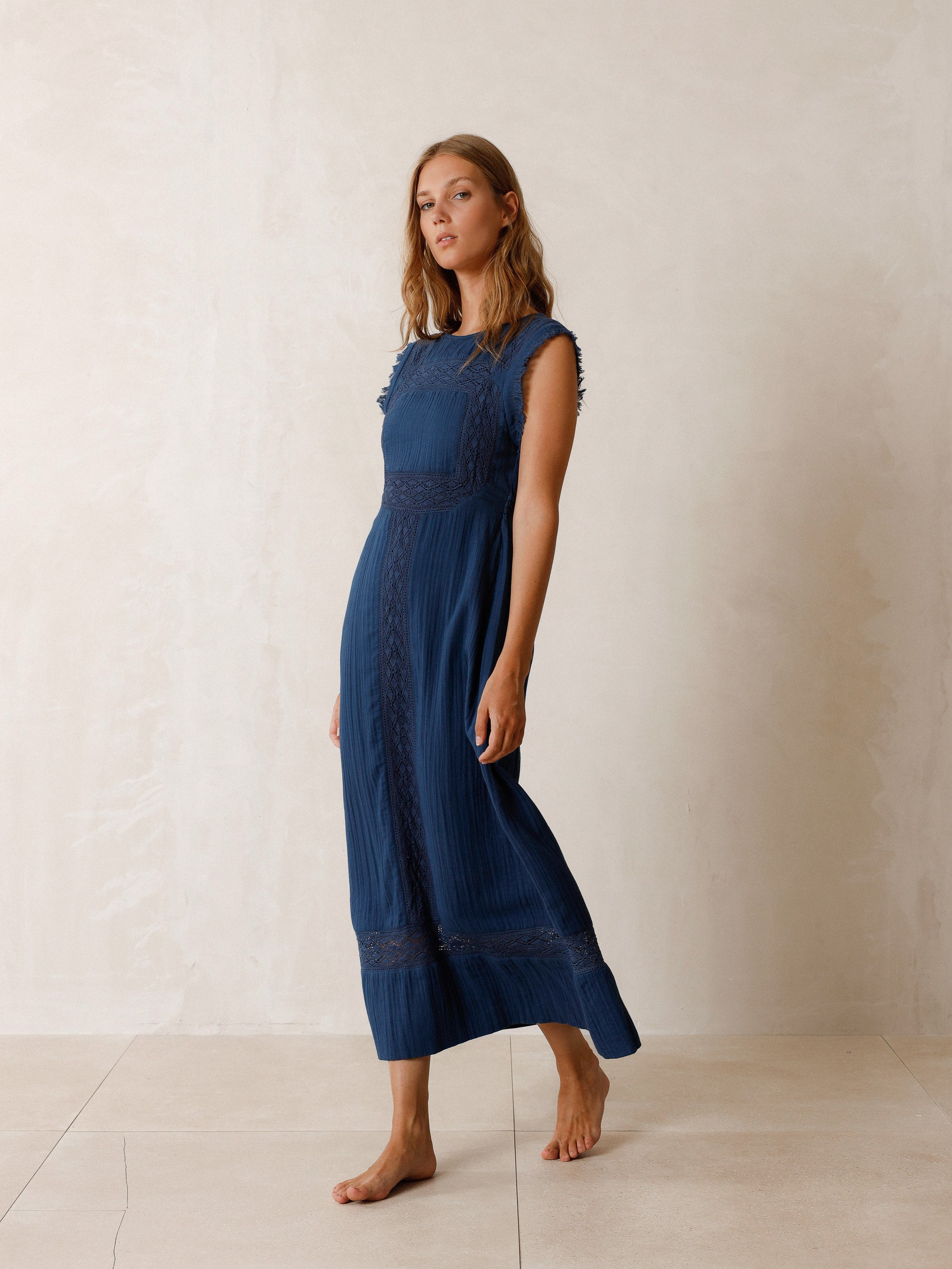 Indi And Cold - Double Gauze Open Back Dress - Indigo