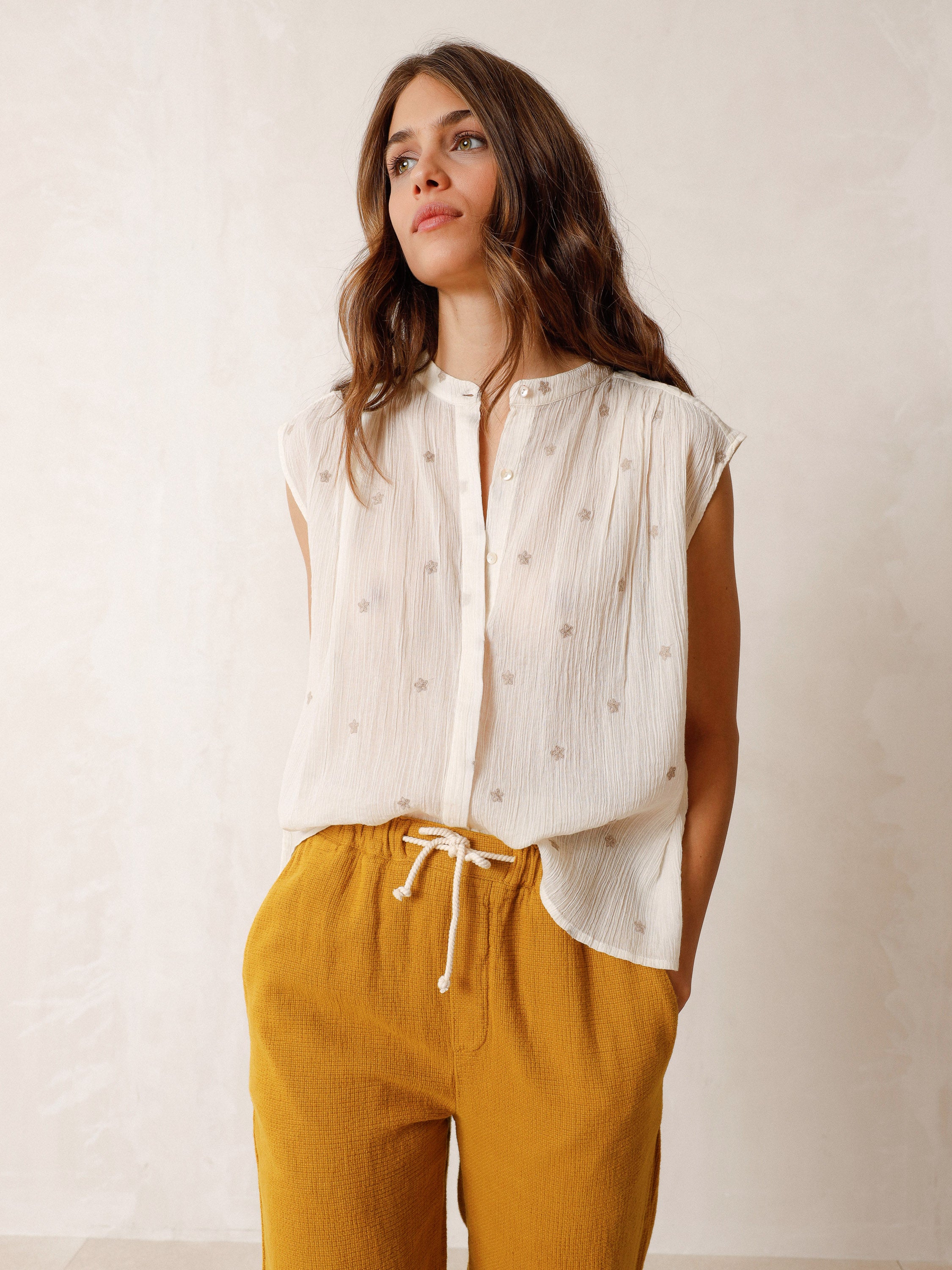 Indi And Cold - Embroidered Crepe Gauze Shirt - Ecru