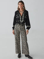 Load image into Gallery viewer, Maison Hotel - Tina Blouse - Luciola Notte
