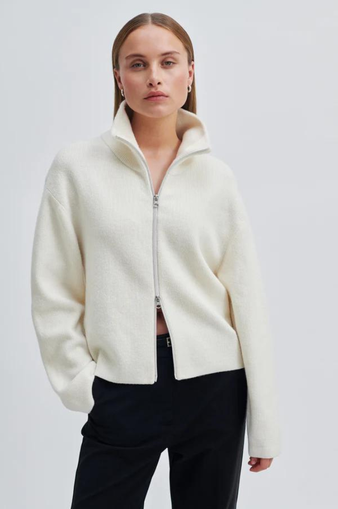 Second Female - Alvera Zip T Neck Knit - Vaporous White