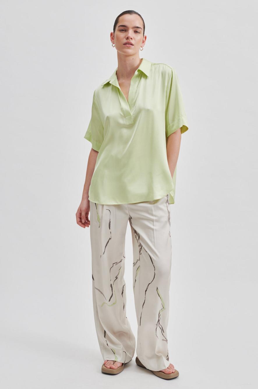 Second Female - Bardi Sateen Short Sleeve Blouse - Shadow Lime