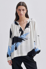 Load image into Gallery viewer, Second Female - Josie Graphic Print Blouse - Open Air
