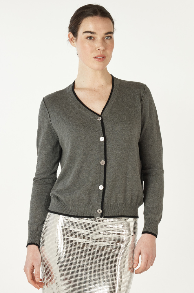 Zaket And Plover - Essential V Cardi - Cloud