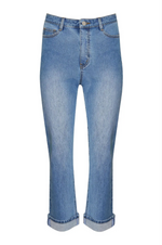 Load image into Gallery viewer, Zoe Kratzmann - Maverick Jean - Mid Wash Denim
