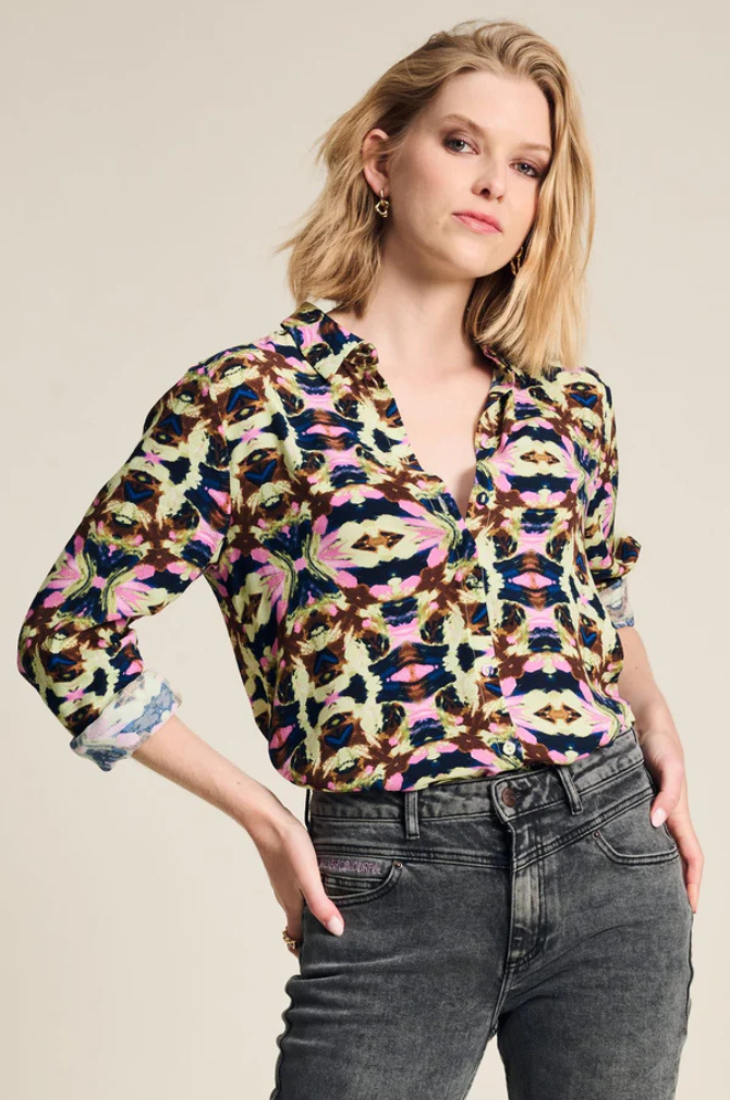 Pom Amsterdam - Mila Butterfly Blouse - Sky